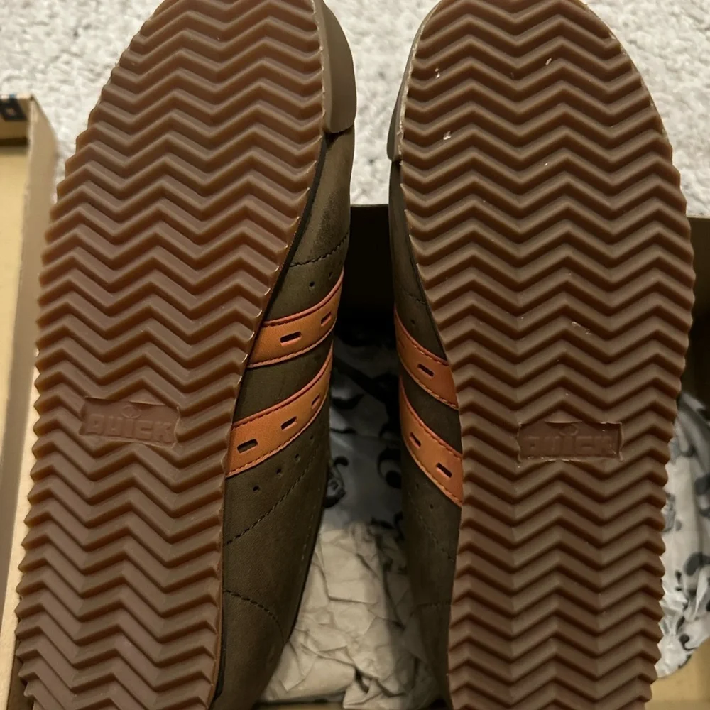 Quick Typhoon M. green and Orange Shoes Made in Italy Size 6